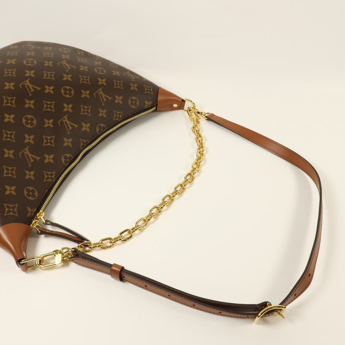 Louis Vuitton Loop Hobo 2 Way - 7