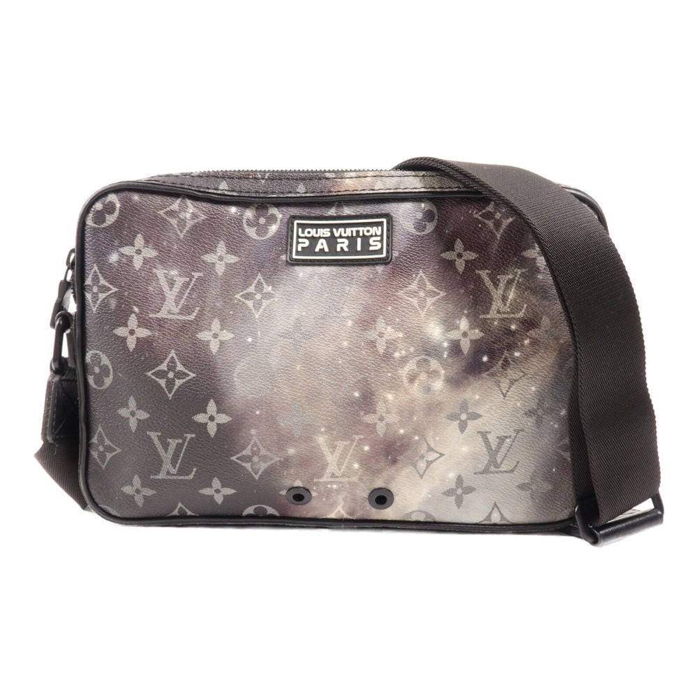 LV Alpha Messenger Galaxy Gray: Gray and purple Monogram Galaxy PVC coated canvas Alpha Messenger shoulder bag. Approx. 26 x 17 x 4 cm; strap 79-126 cm. Product no. CA4138. Authentic and authenticated.