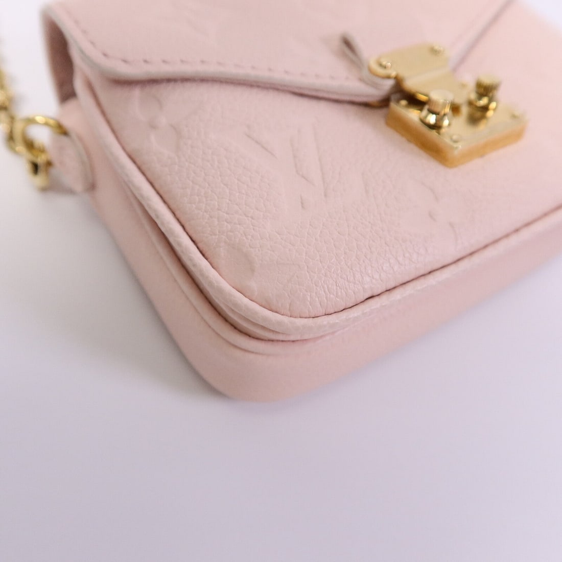 Louis Vuitton Micro Metis - 11