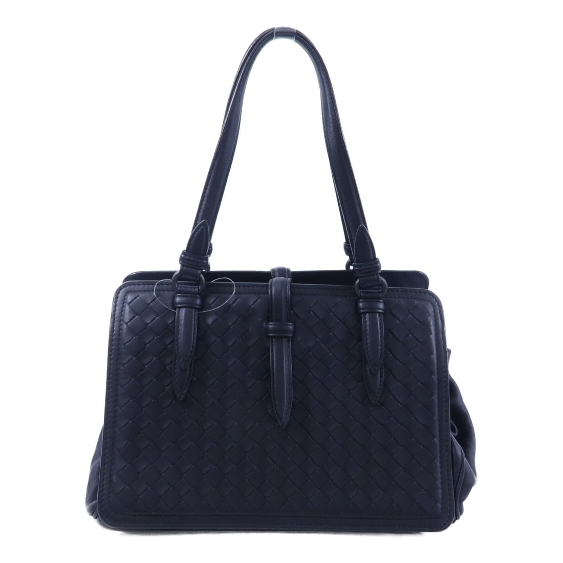 Bottega Lambskin Handbag Black: Authentic and authenticated Bottega Veneta hand bag handbag in black lambskin. Product no. B04842183R. Approx. 24.5W x 17H x 20D cm with 41 cm handle. No accessories listed.