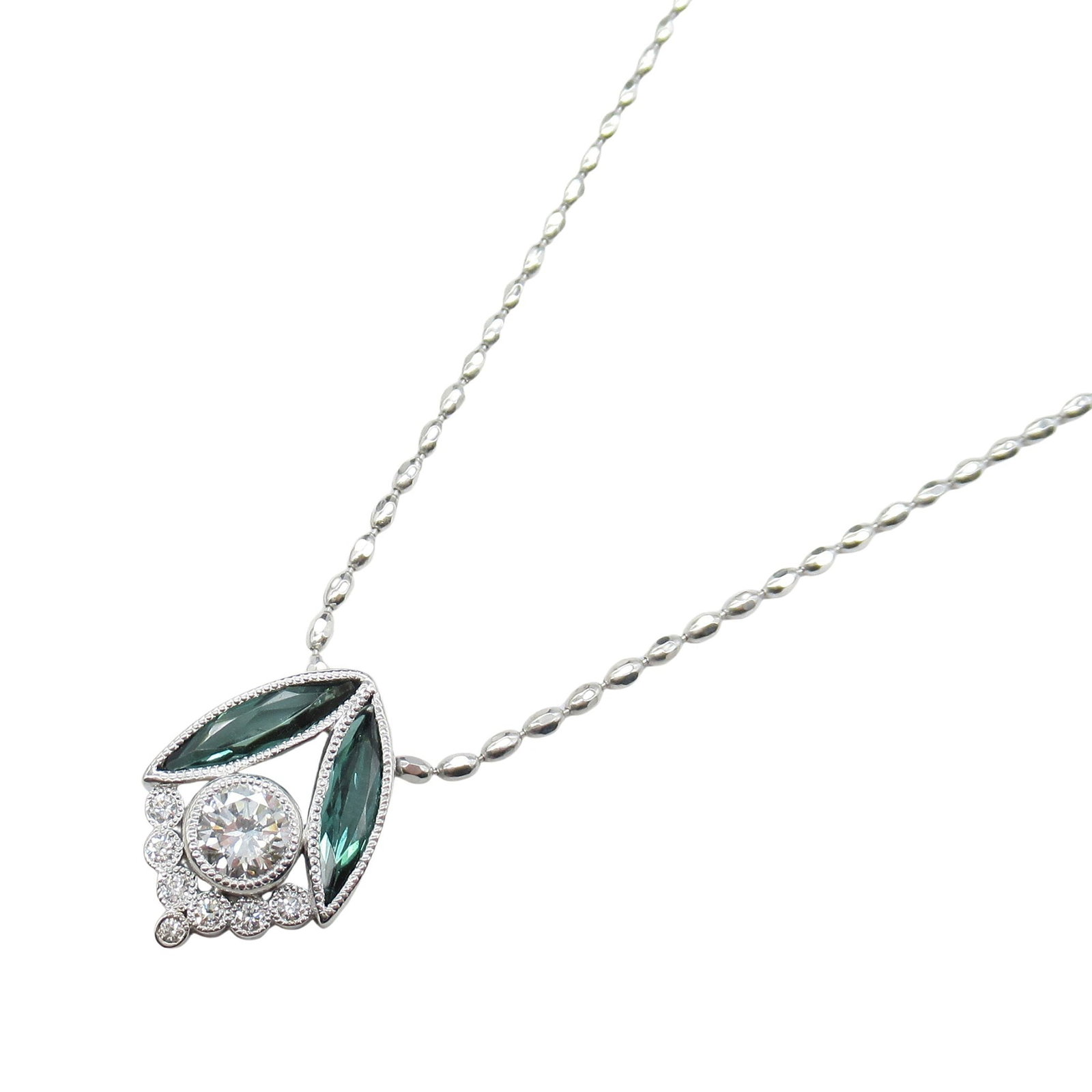 Tourmaline Diamond Necklace WG: Tourmaline and diamond necklace in K18 white gold.