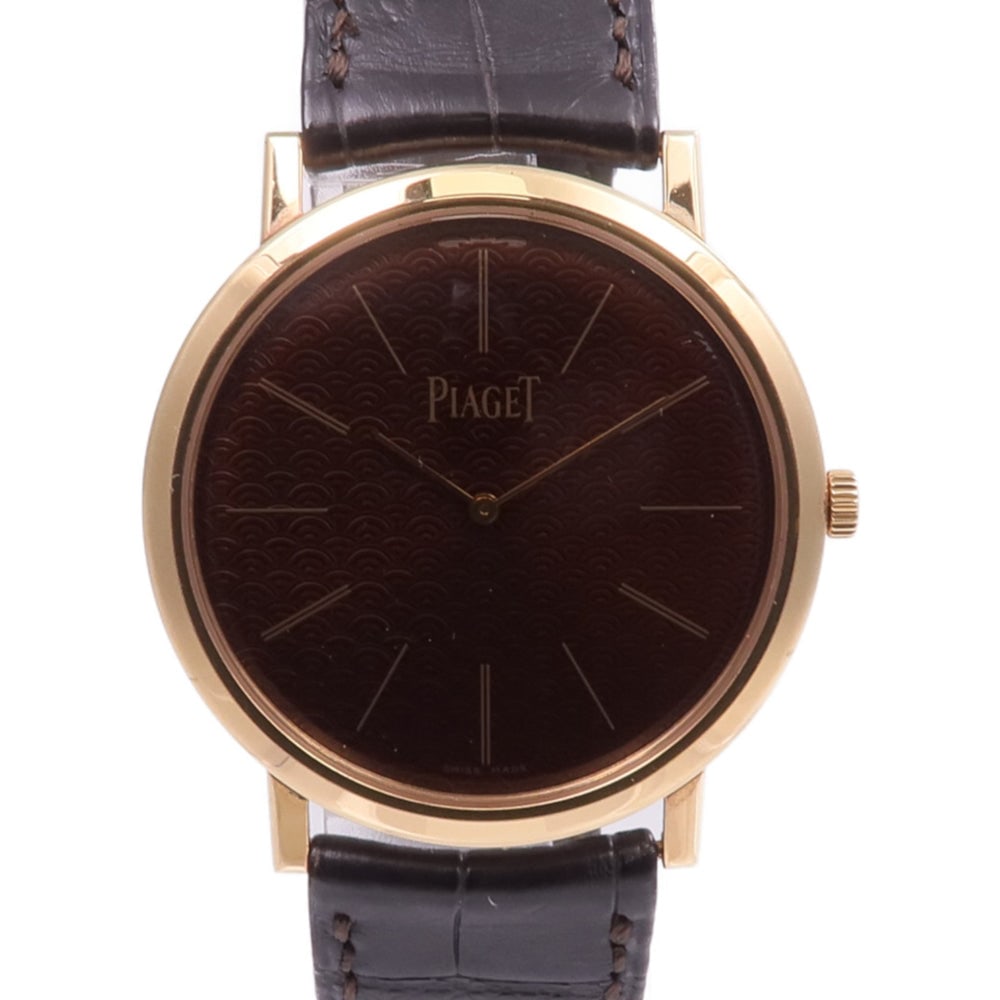 Girard-Perregaux 1966 49555 Auto: Automatic Girard-Perregaux 1966 49555-11-1A1-11A in stainless steel with silver dial. Case 40mm, max wrist 20.5cm, band 20mm. Includes storage box and guarantee.