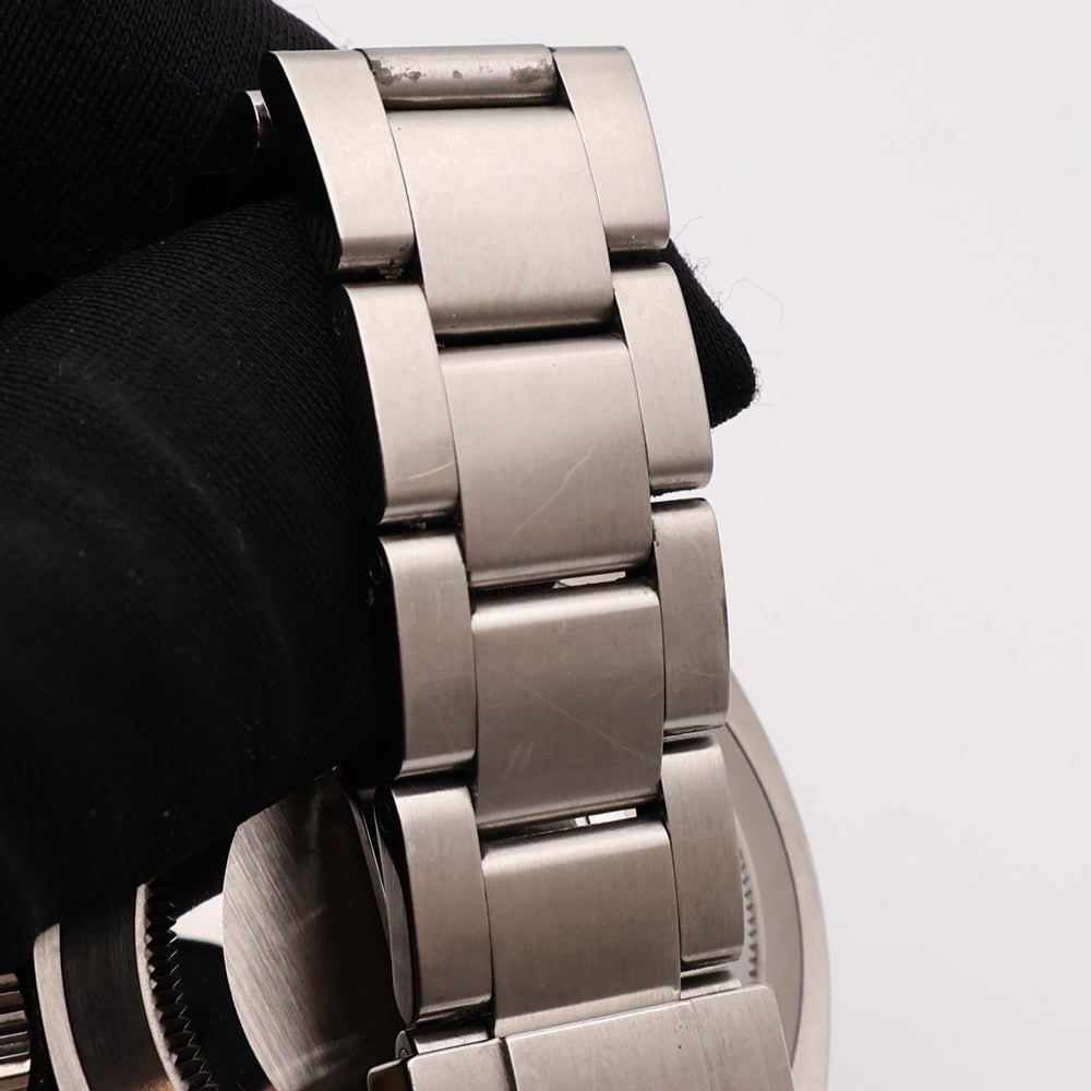 Rolex Submariner Date 16610LV Auto - 17