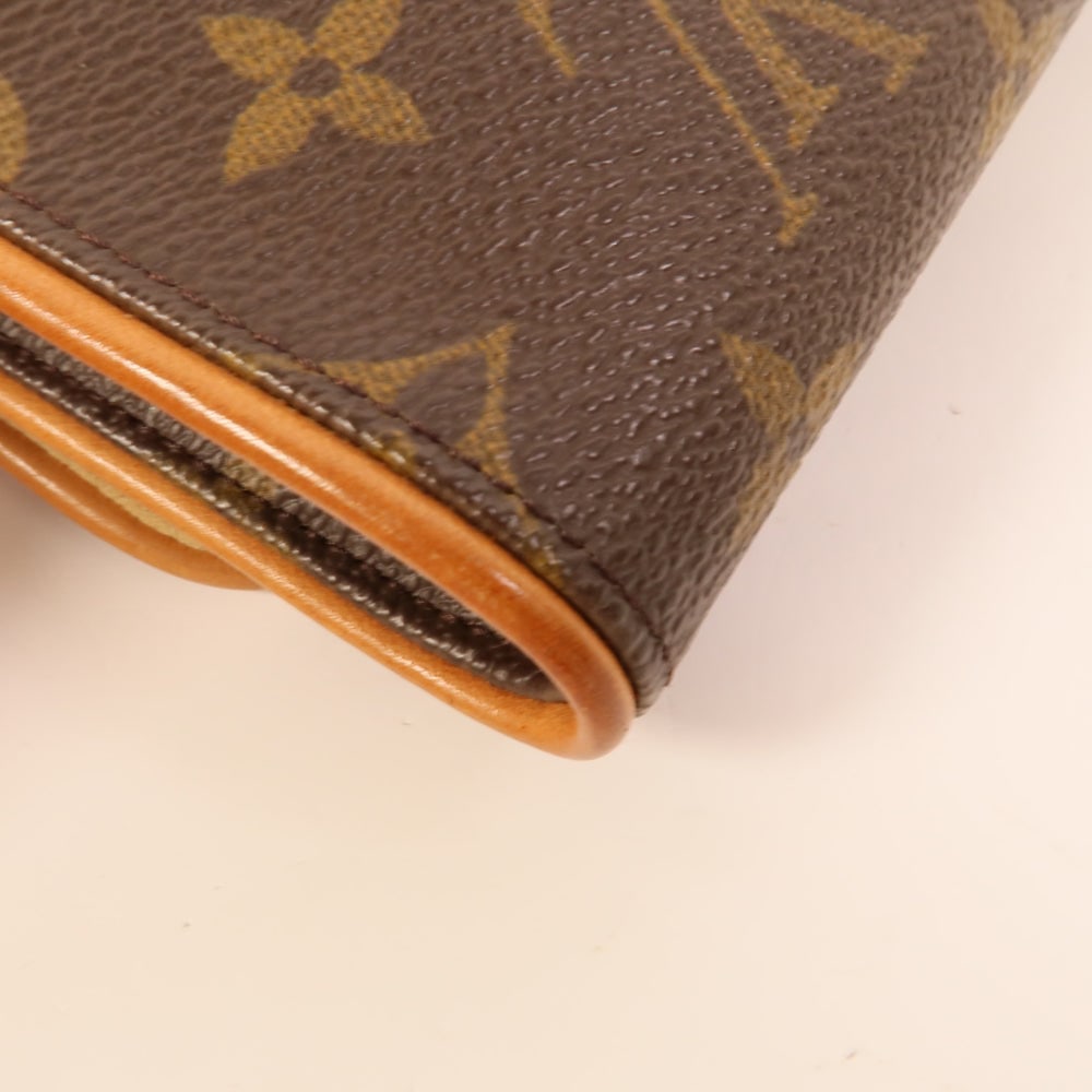 Louis Vuitton Twin GM Monogram - 12