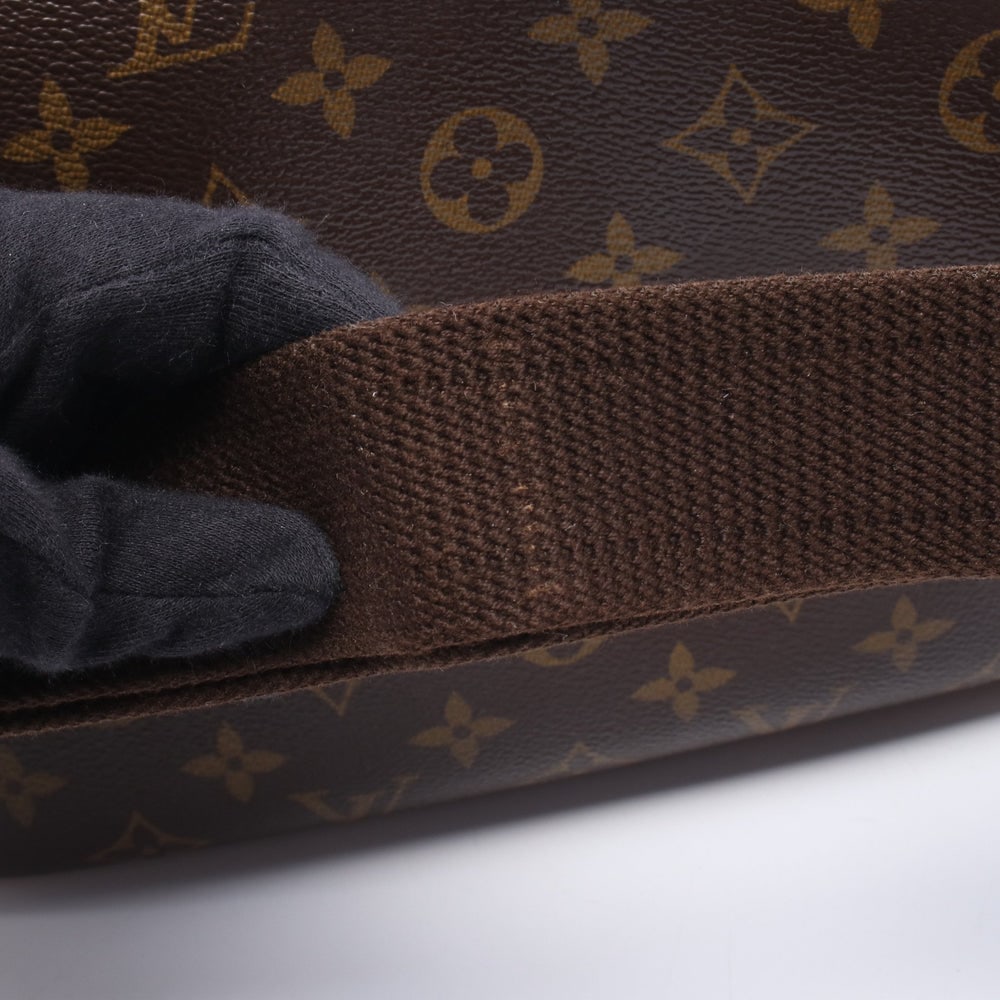Louis Vuitton Reporter PM Monogram Bag - 14