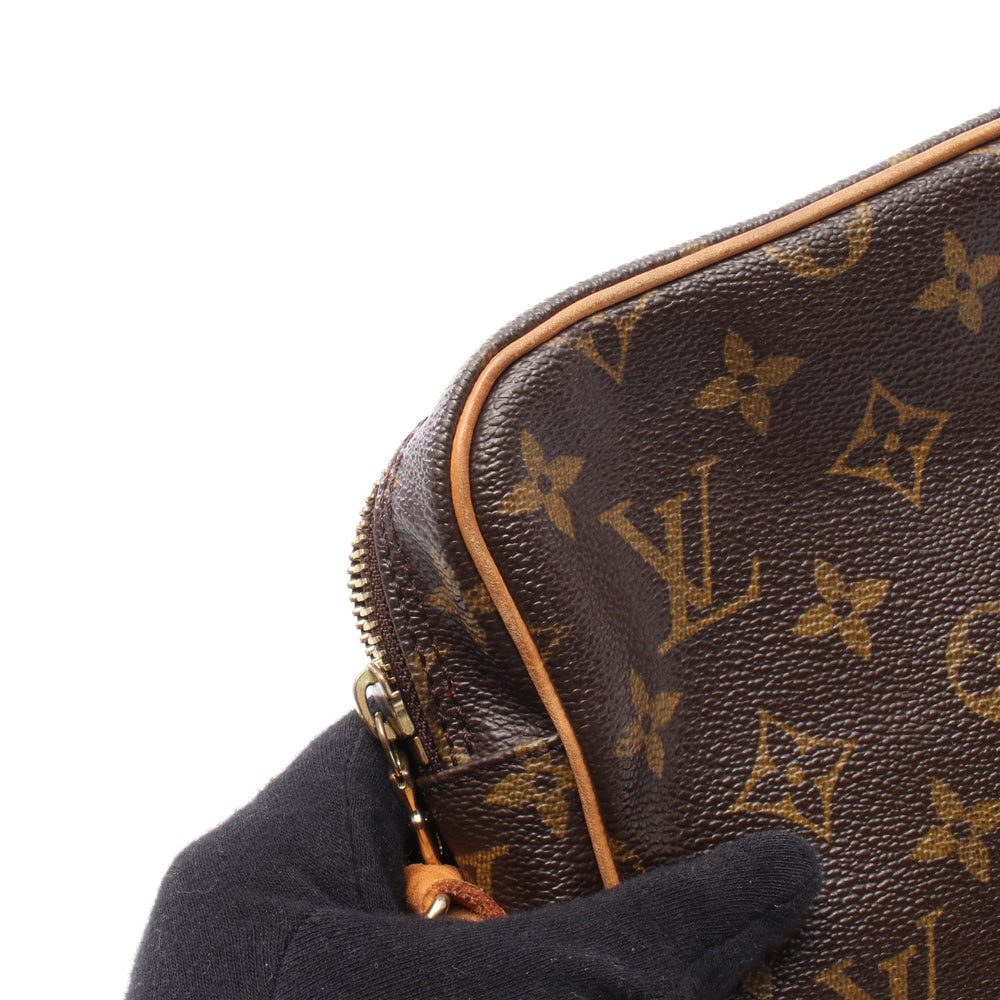 Louis Vuitton Amazon Monogram Bag - 8