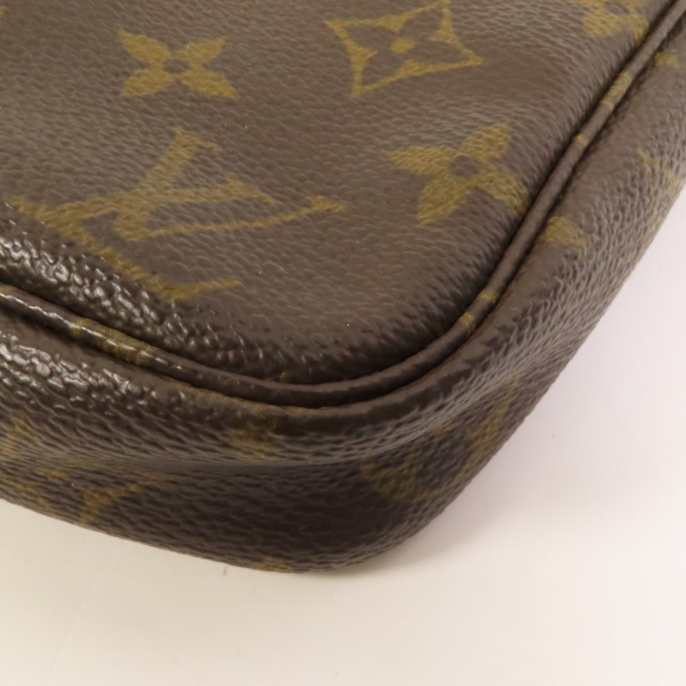 Louis Vuitton Pochette Accessoires - 12
