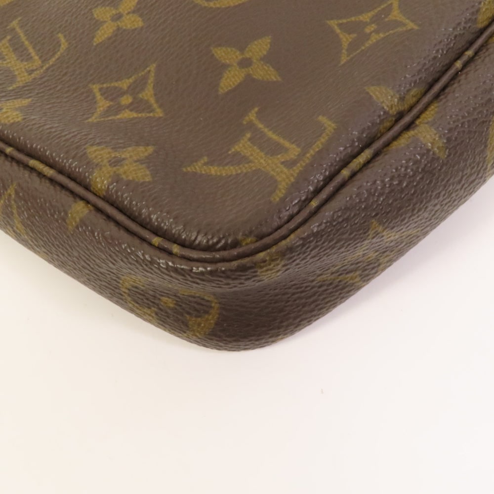 Louis Vuitton Pochette Accessoires - 13