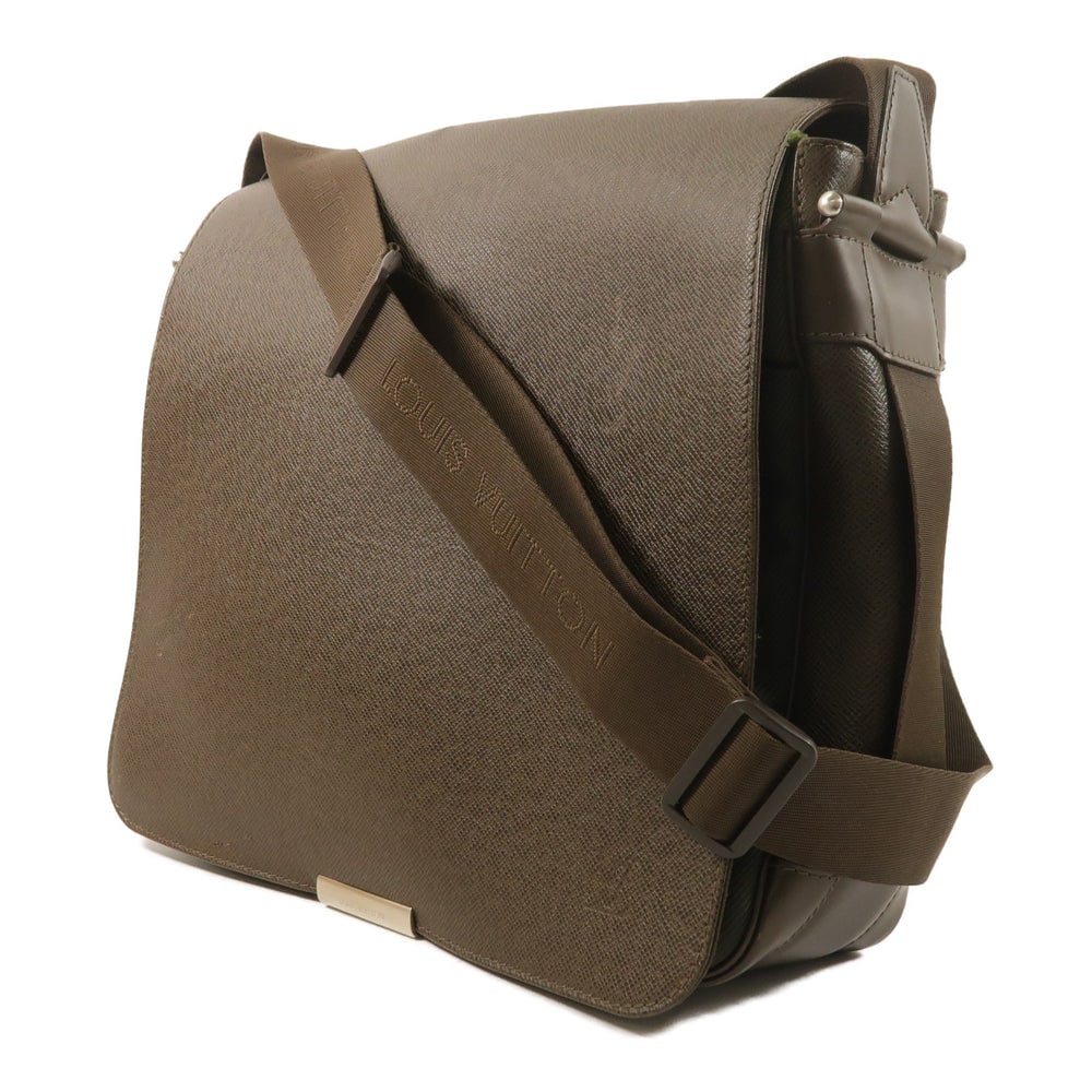Louis Vuitton Viktor Messenger Brown - 3