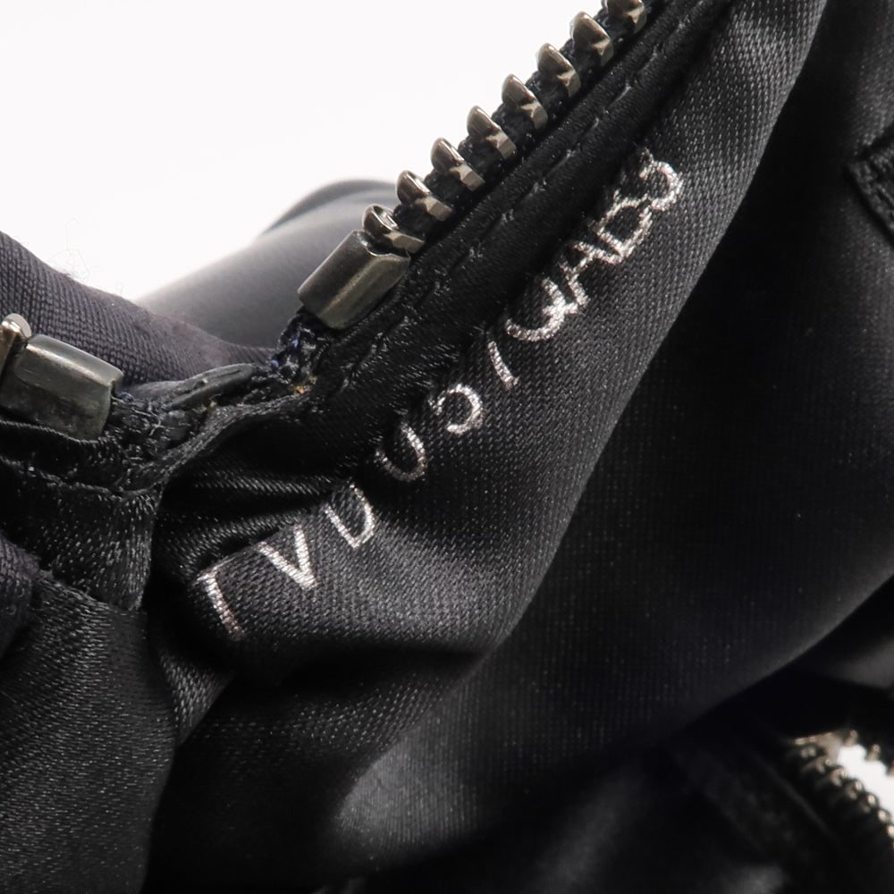 Valentino Lambskin Pouch Black - 11