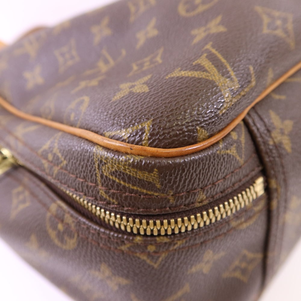 Louis Vuitton Excursion Shoe Case - 15