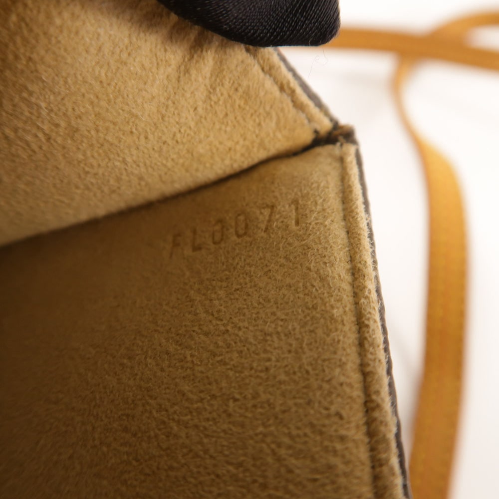 LV Pochette Twin GM Monogram - 7