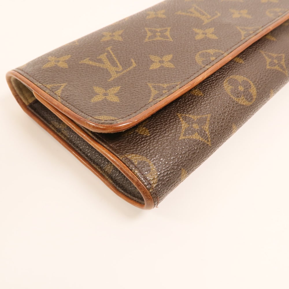LV Pochette Twin GM Monogram - 10
