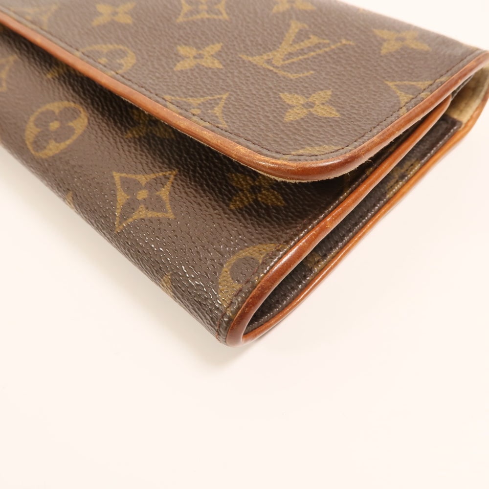 LV Pochette Twin GM Monogram - 9