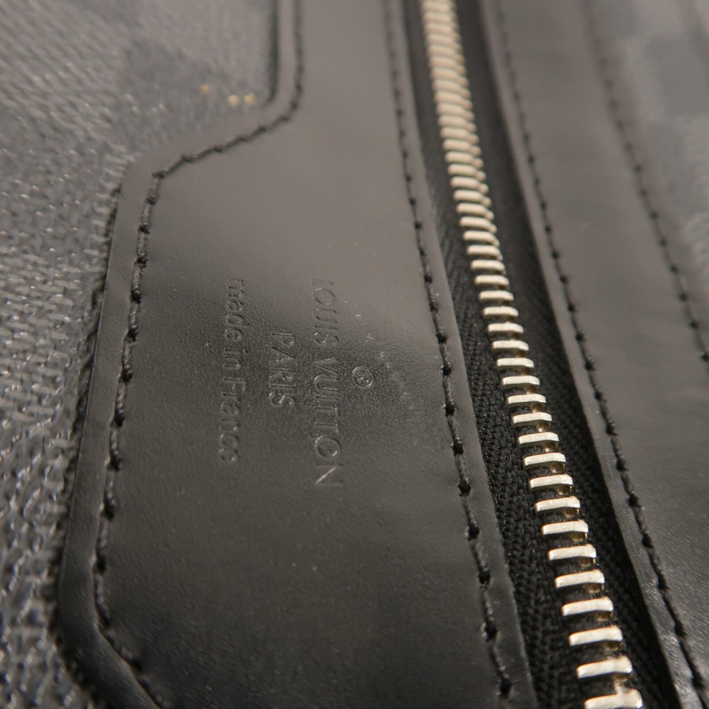 Louis Vuitton Daniel MM Graphite - 13