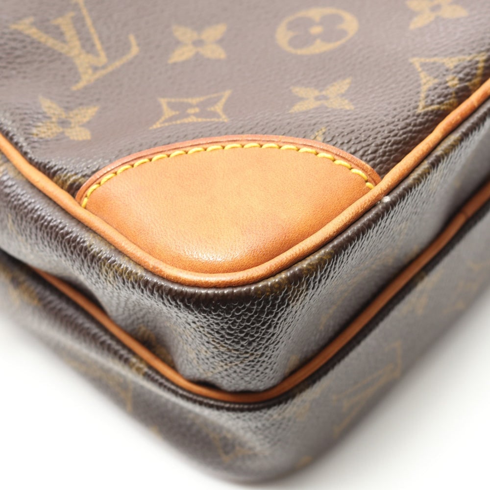 Louis Vuitton Amazon Monogram Bag - 7