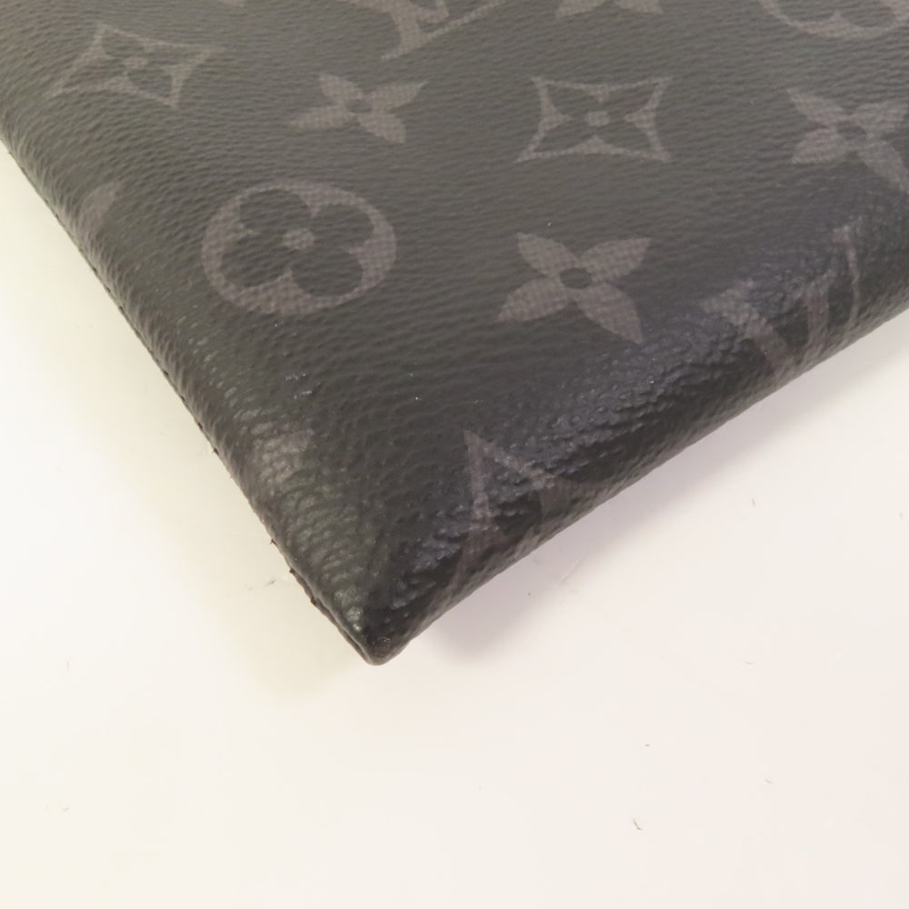 Louis Vuitton Discovery Pochette - 13