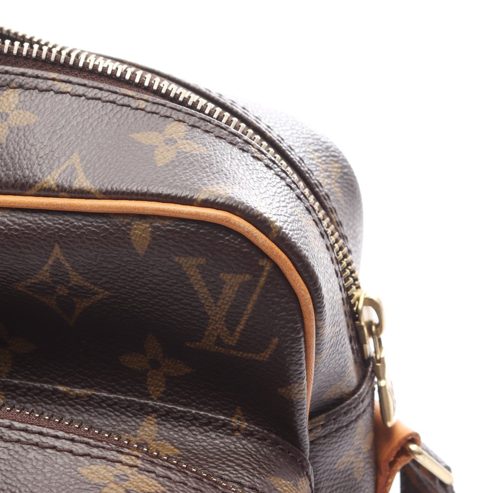 Louis Vuitton Nil Monogram Shoulder Bag - 10