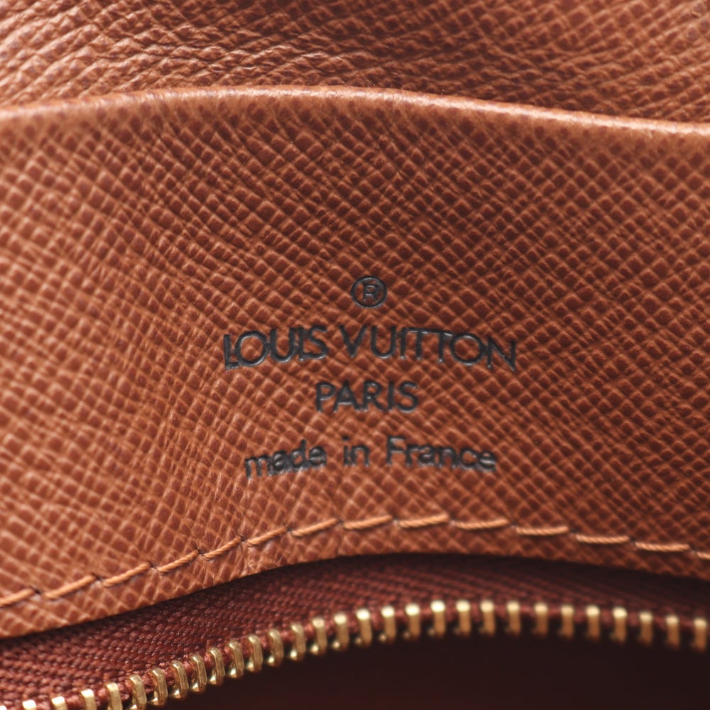 Louis Vuitton Nil Monogram Shoulder Bag - 4