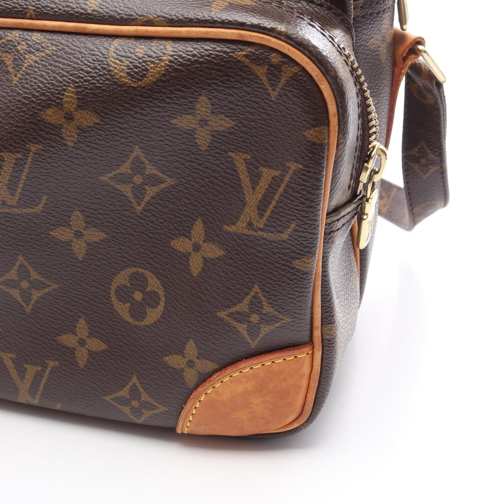 Louis Vuitton Nil Monogram Shoulder Bag - 6