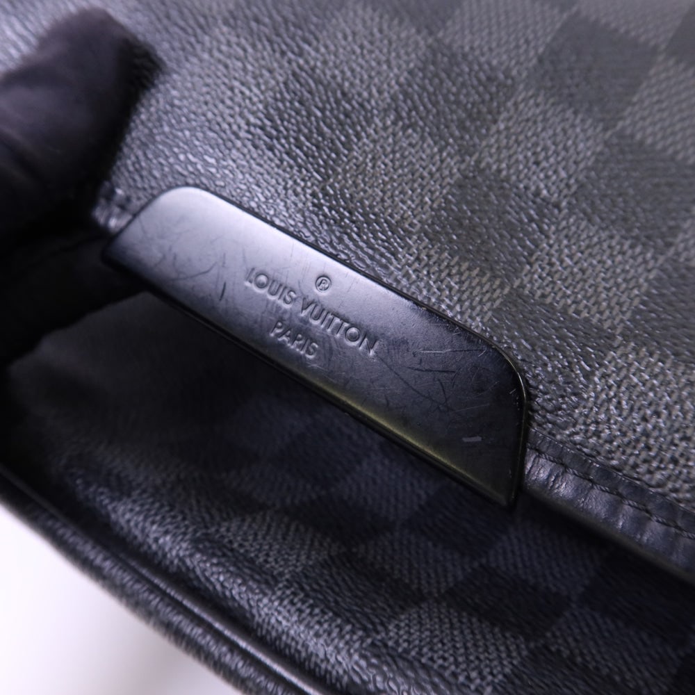 Louis Vuitton Daniel GM Graphite - 11