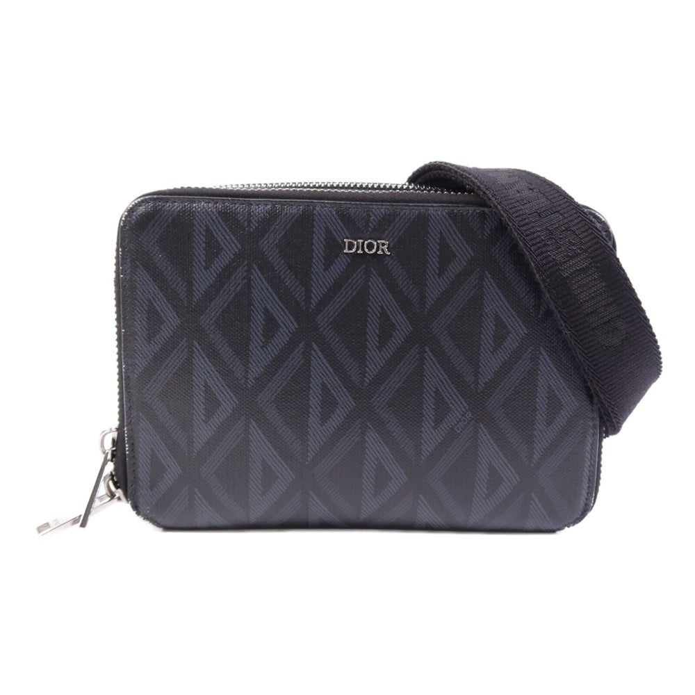 Dior CD Diamond Canvas Bag: Authenticated genuine Christian Dior CD Diamond shoulder bag in black canvas with silver-tone hardware. Includes shoulder strap. Product no. 11-BO-0262. Approx. W17 x H12 x D5.5 cm.