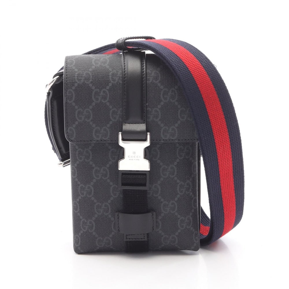 Gucci GG Supreme Super Mini Gray: Gray black multicolor leather and coated canvas shoulder bag. Includes box and storage bags. 11 x 17.5 x 3.5 cm.