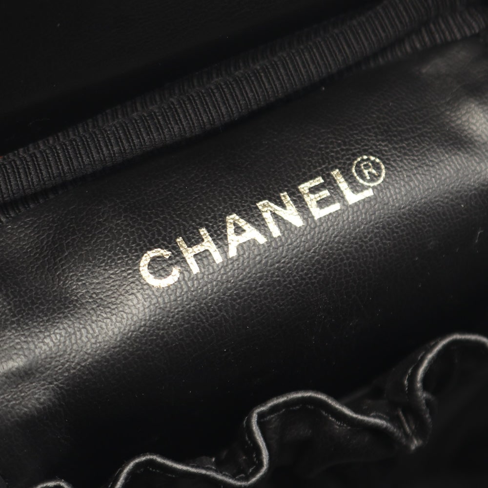 Chanel Coco Mark Vanity Black - 4