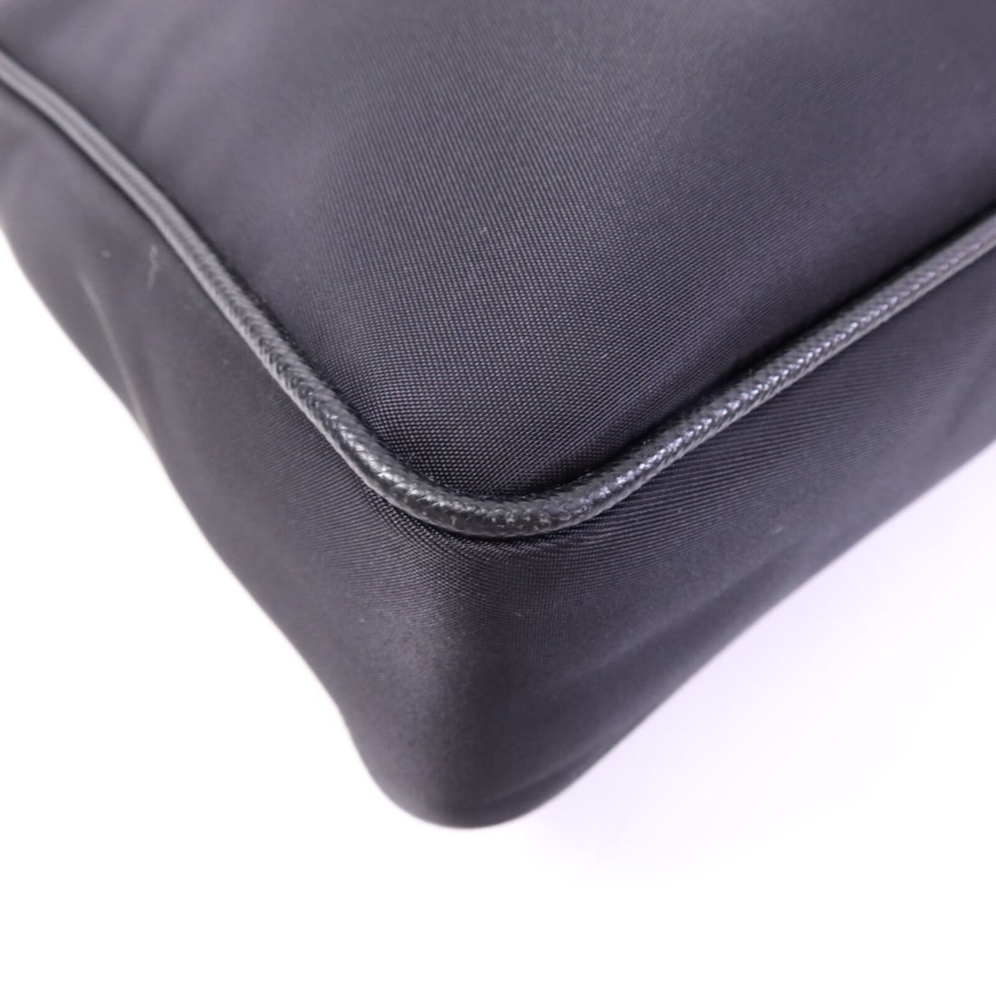 Prada Messenger Nylon Black - 14