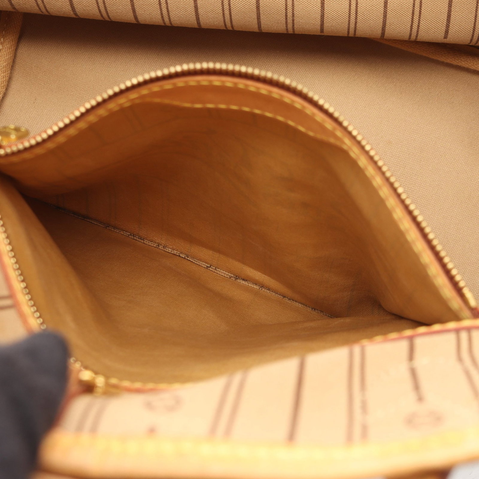 LV Neverfull MM Monogram Tote - 5