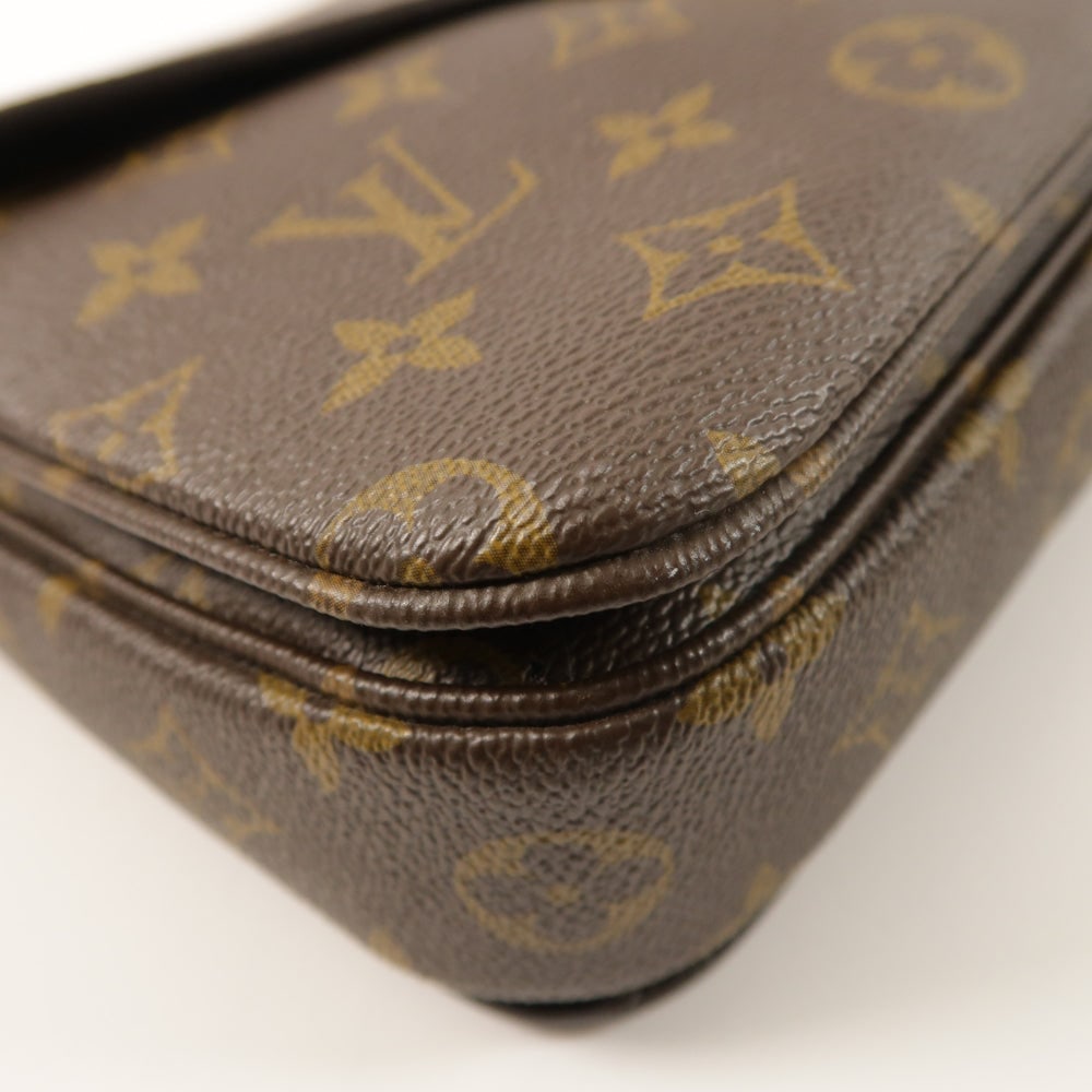LV Pochette Metis Brown - 13