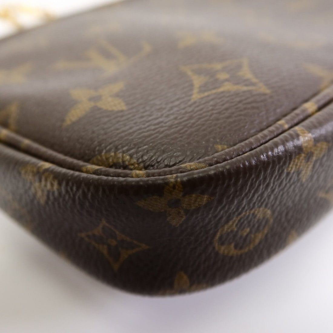 Louis Vuitton Multi Pochette - 12