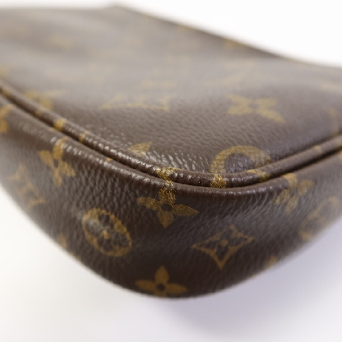 Louis Vuitton Multi Pochette - 13