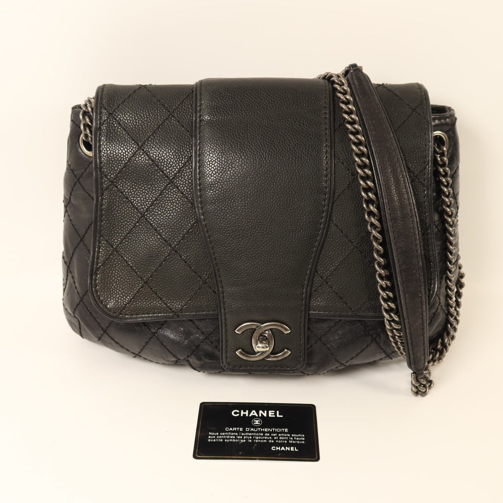 Chanel Bubble Graphic Messenger - 10