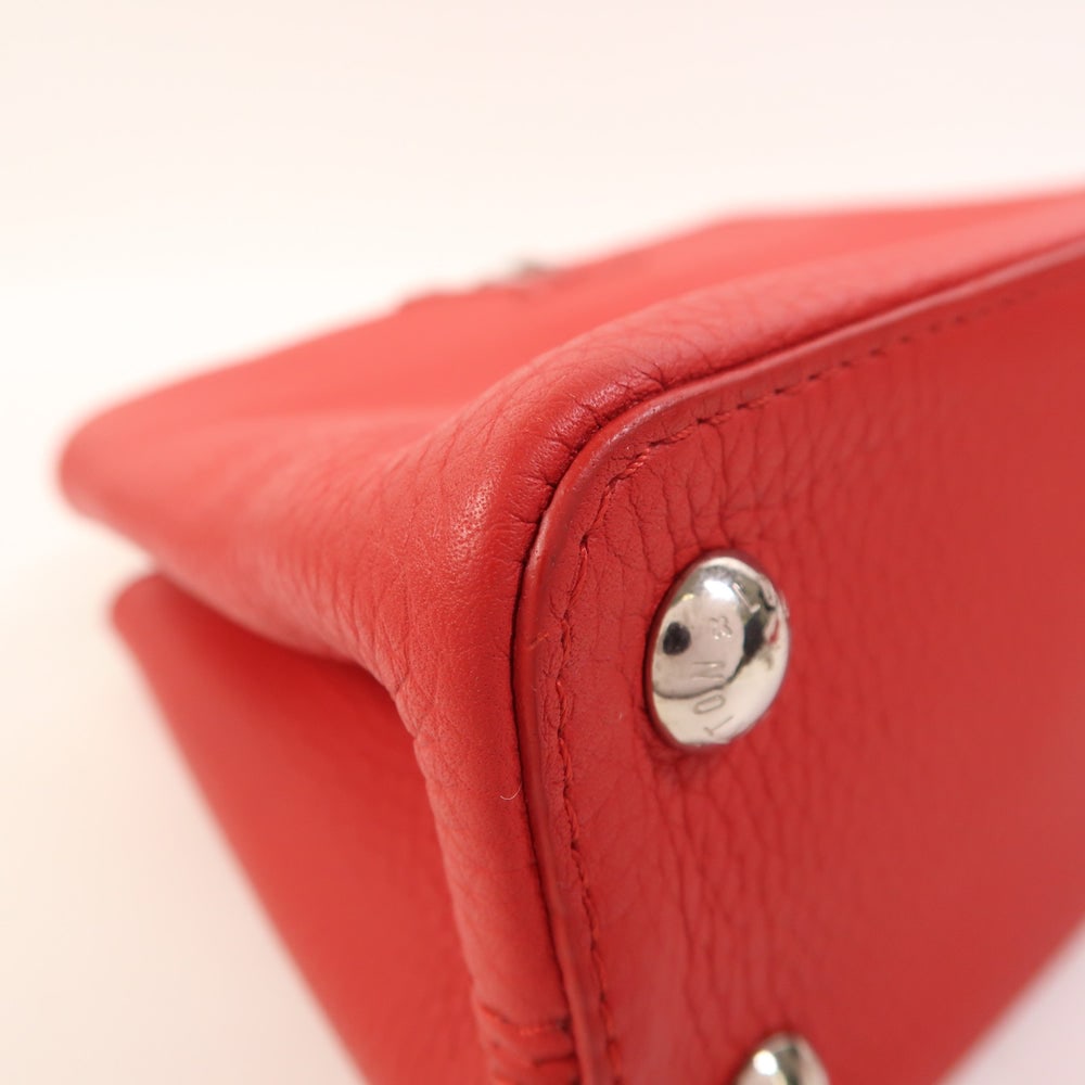 LV Capucines BB Ruby Red - 10
