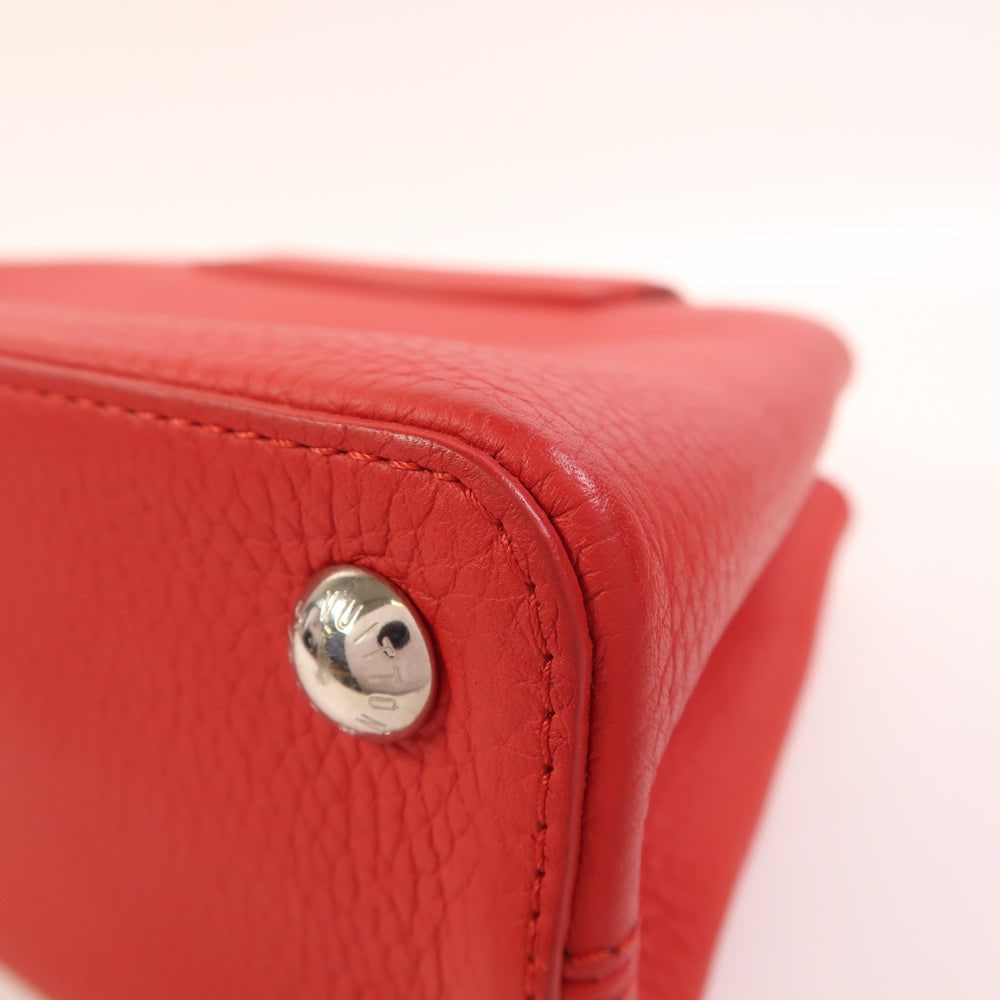LV Capucines BB Ruby Red - 11