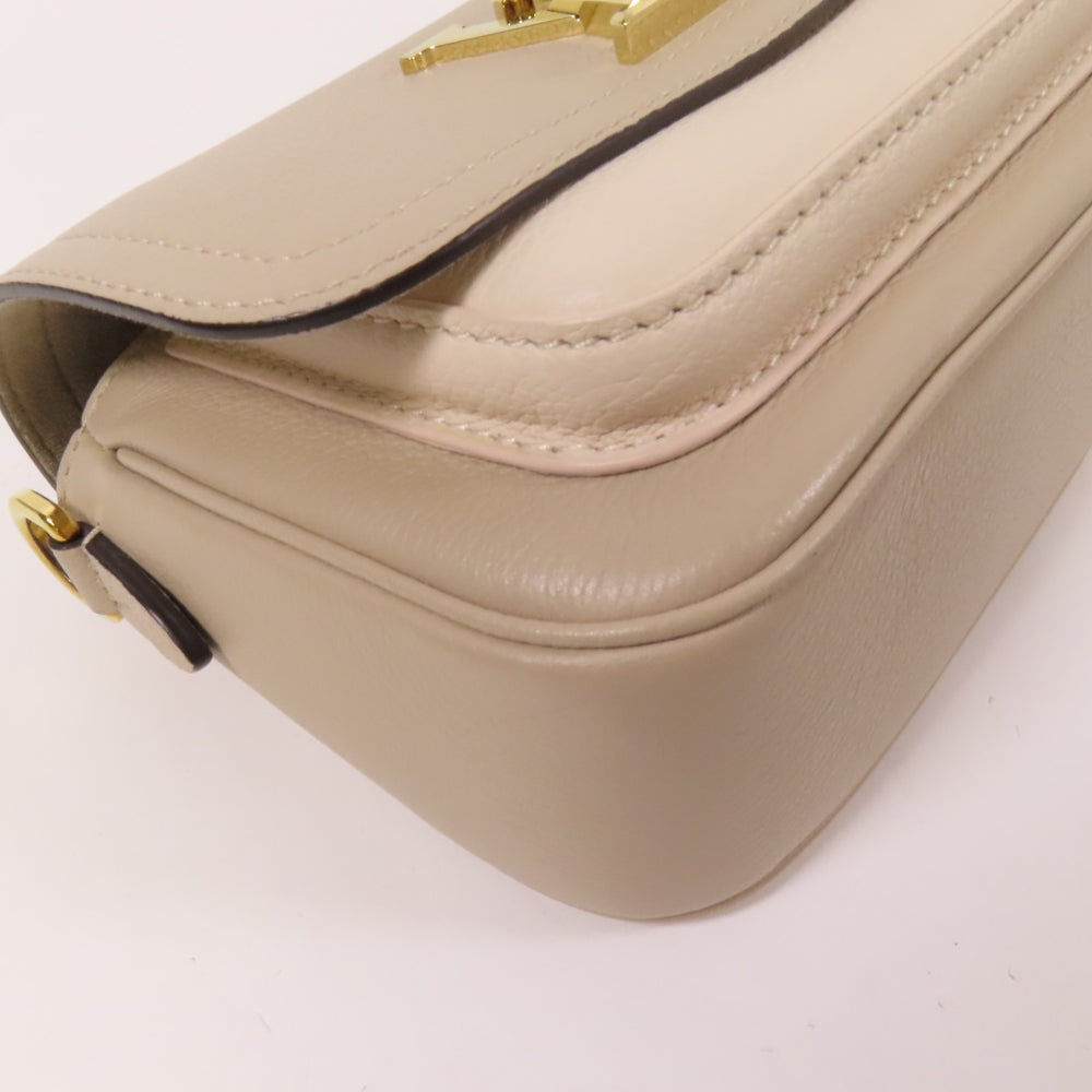 LV Lockme Tender Gray - 12