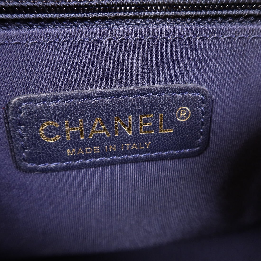 Chanel Boy 30 Chain Bag - 6