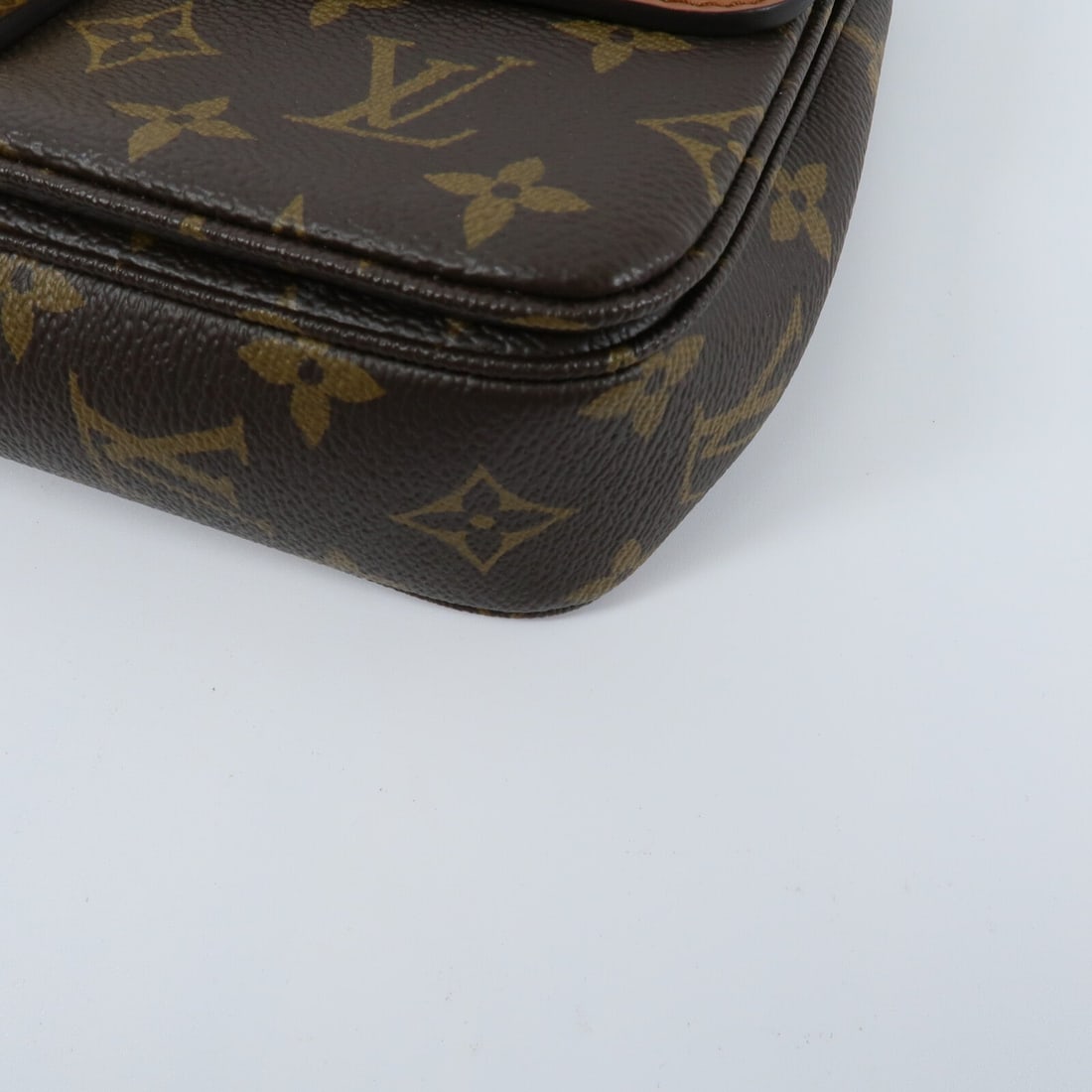Louis Vuitton Marceau Chain Bag - 12