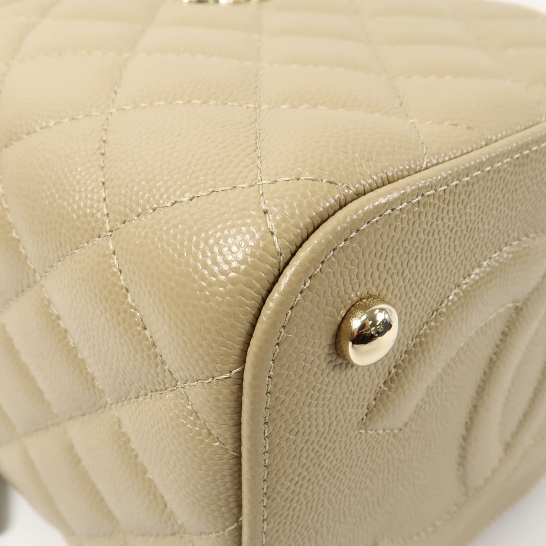 Chanel Vanity Case AS2362 Beige - 10