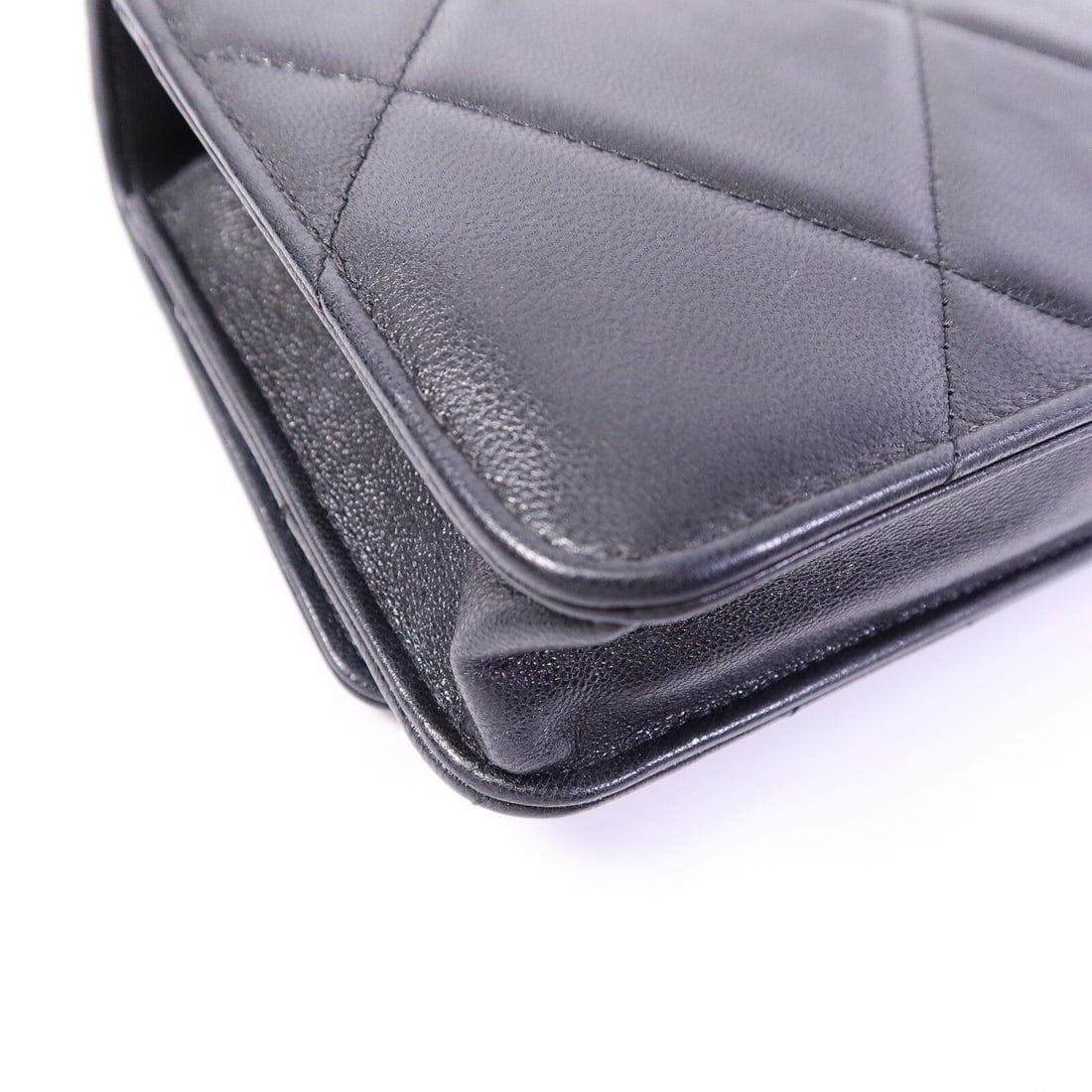 Chanel 19 WOC Black - 14