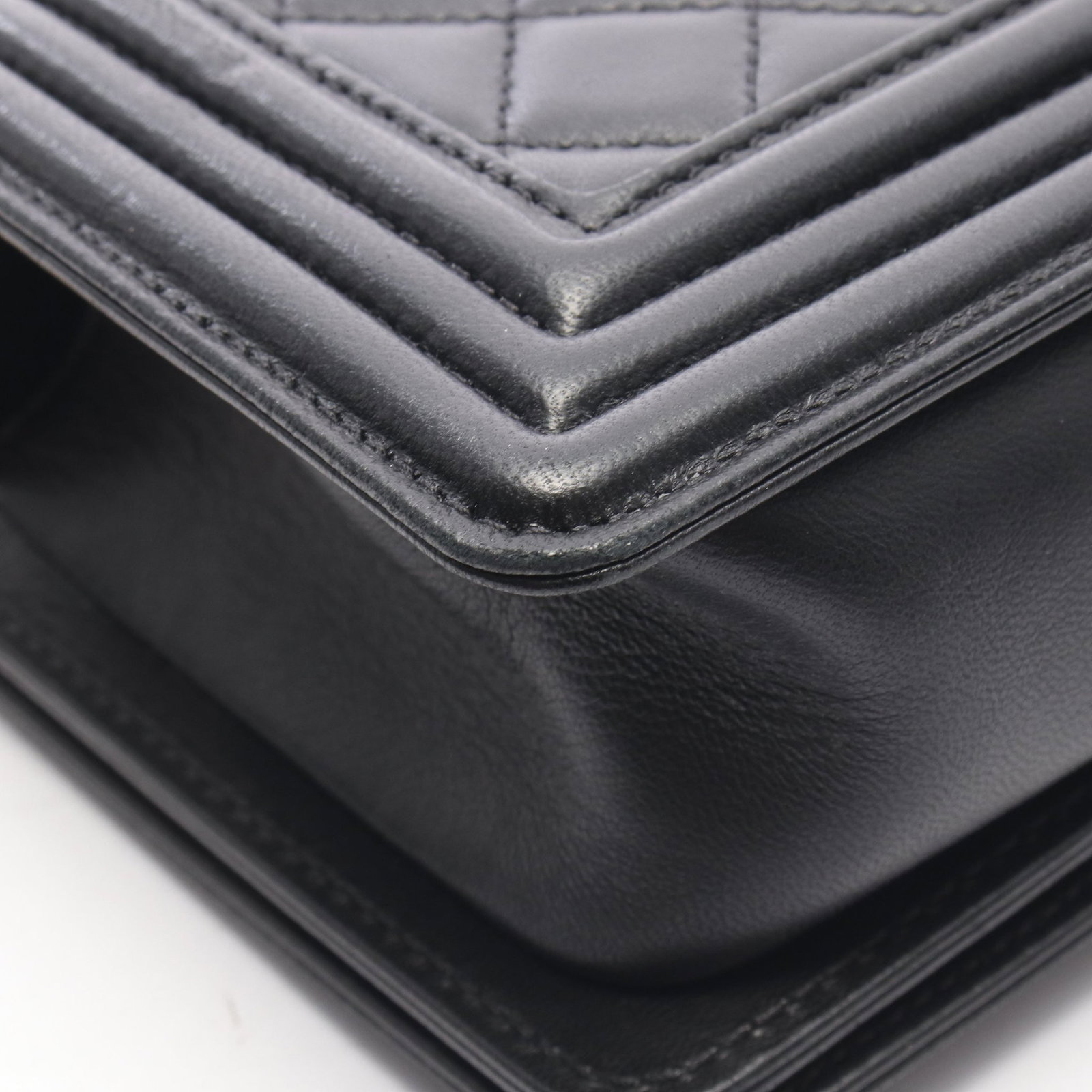 Chanel Boy Small Black - 9