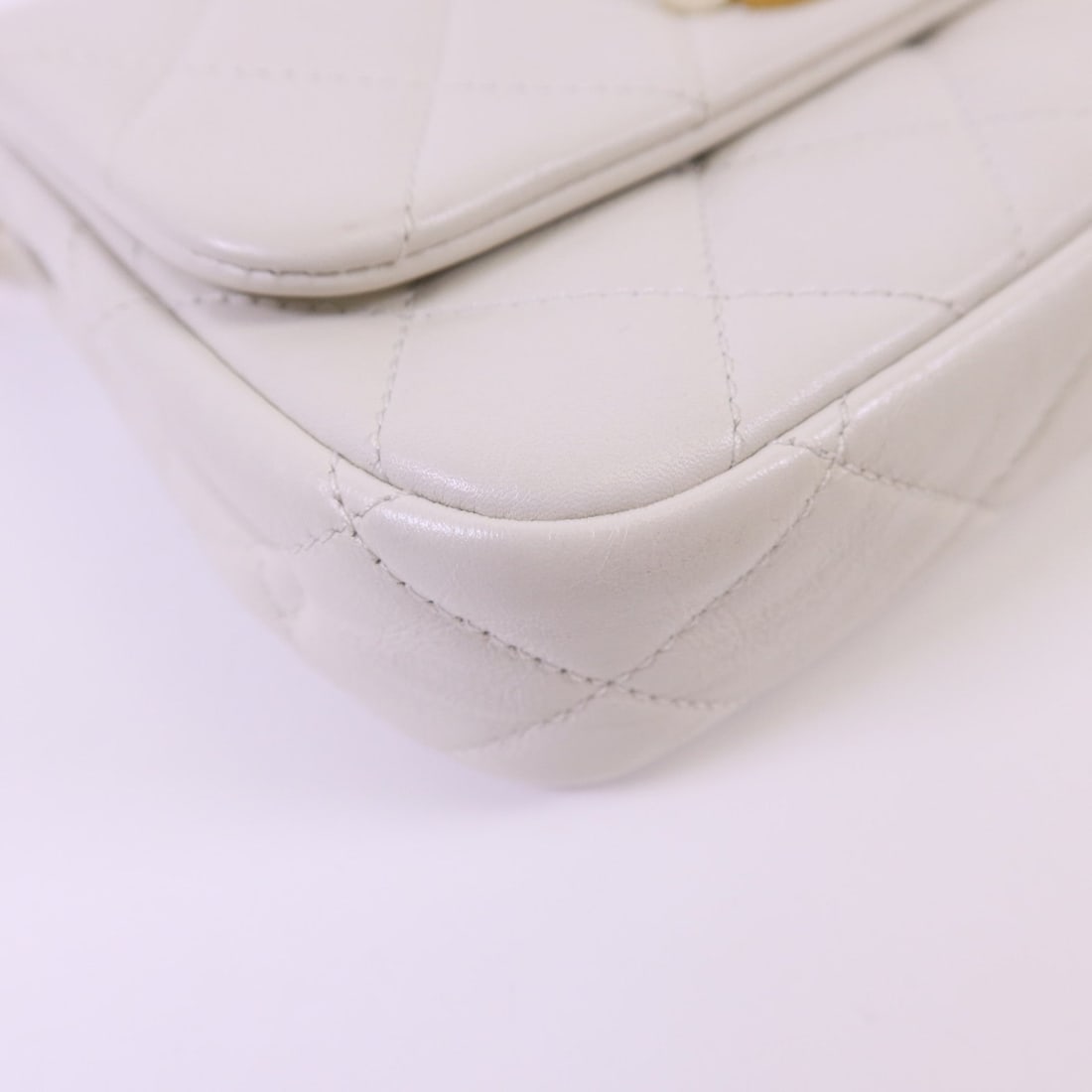 Chanel Shoulder Bag White - 14