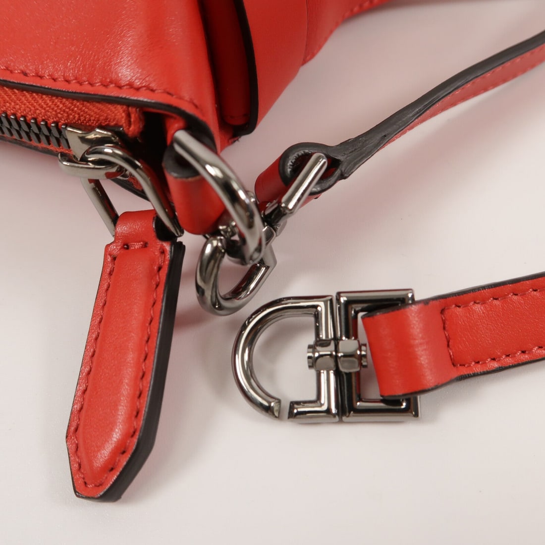 Givenchy Antigona Soft 2WAY Red - 8