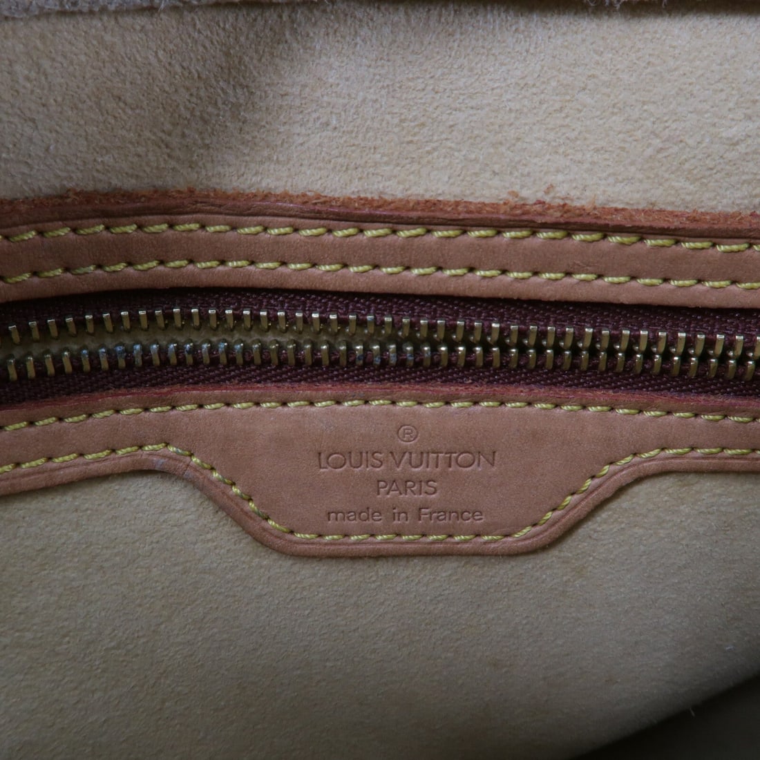 LV Looping MM Monogram Shoulder Bag - 6