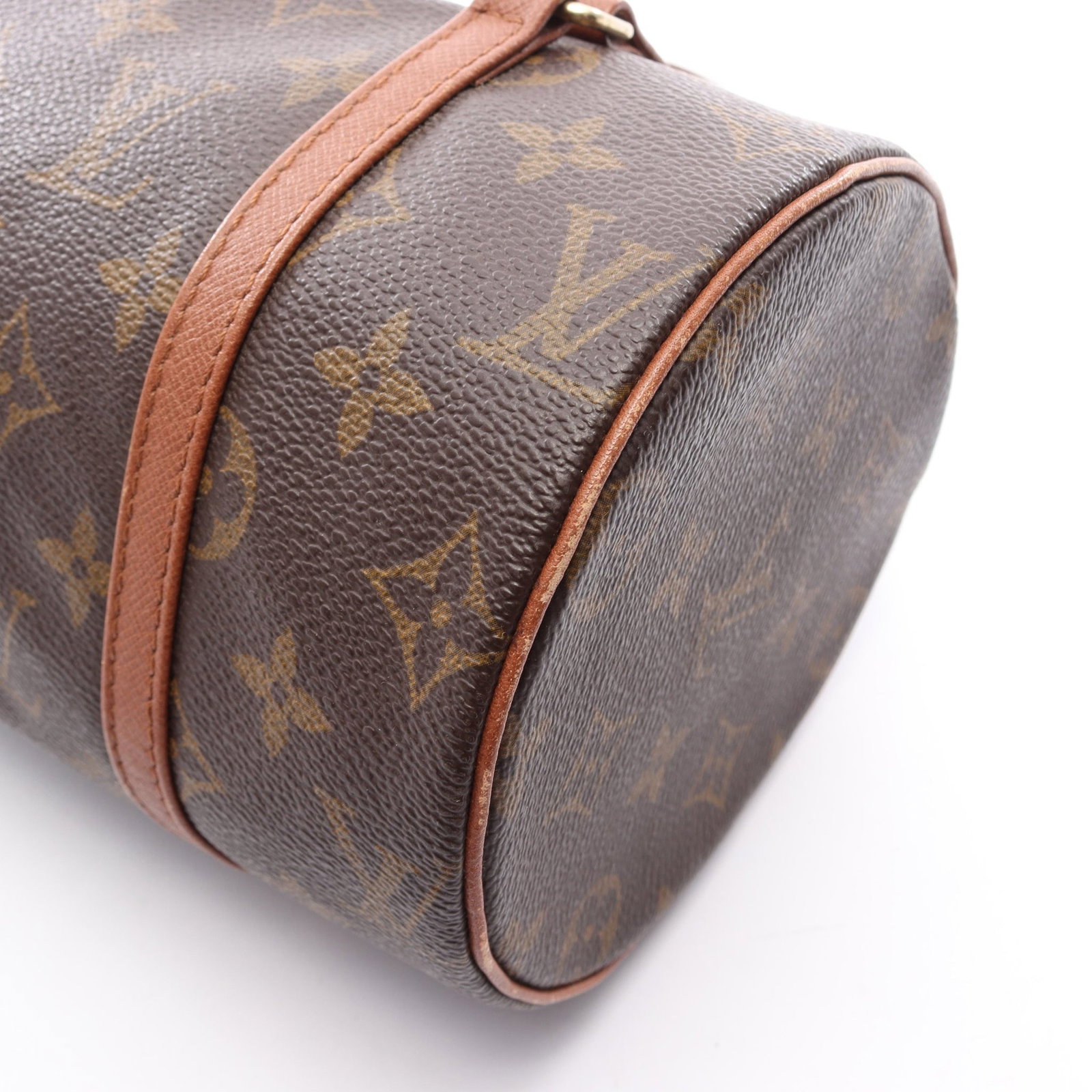 LV Papillon 26 Monogram Handbag - 6