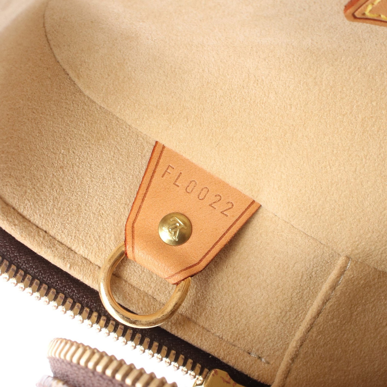 LV Cite GM Monogram Shoulder Bag - 5
