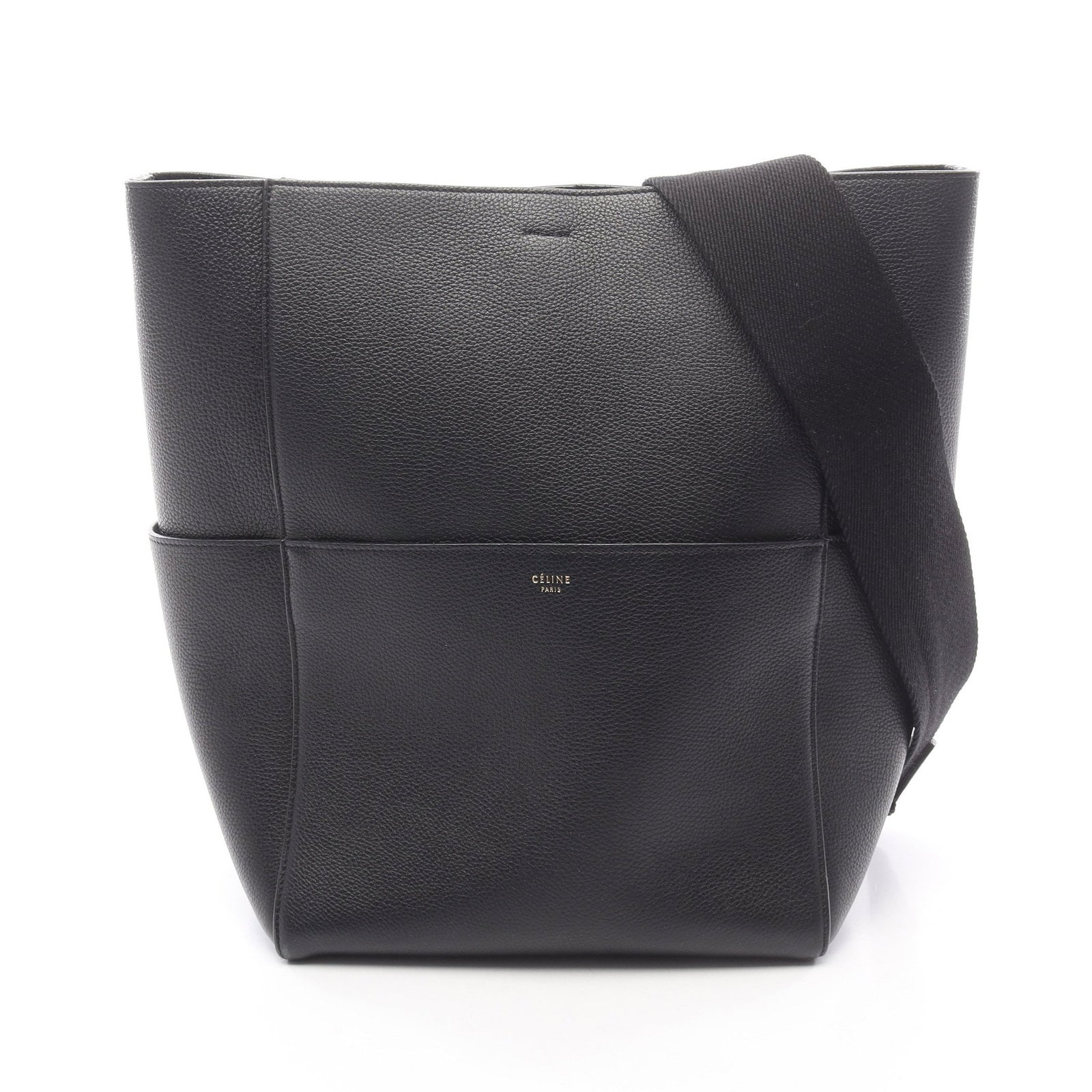 Celine Sangle Bucket Medium Black: Authentic and authenticated Celine Sangle Bucket Medium shoulder bag in black leather. Approx. 32H x 35/22W x 16.5D cm with 60 cm strap and 24.5 cm max drop. No accessories listed.