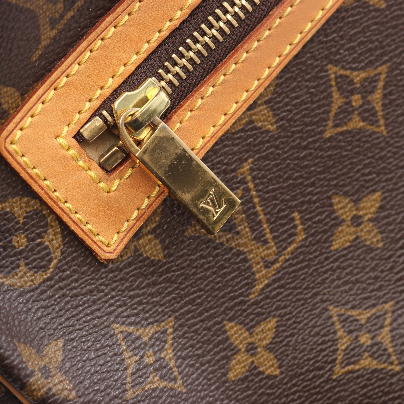 LV Cite GM Monogram Shoulder Bag - 11