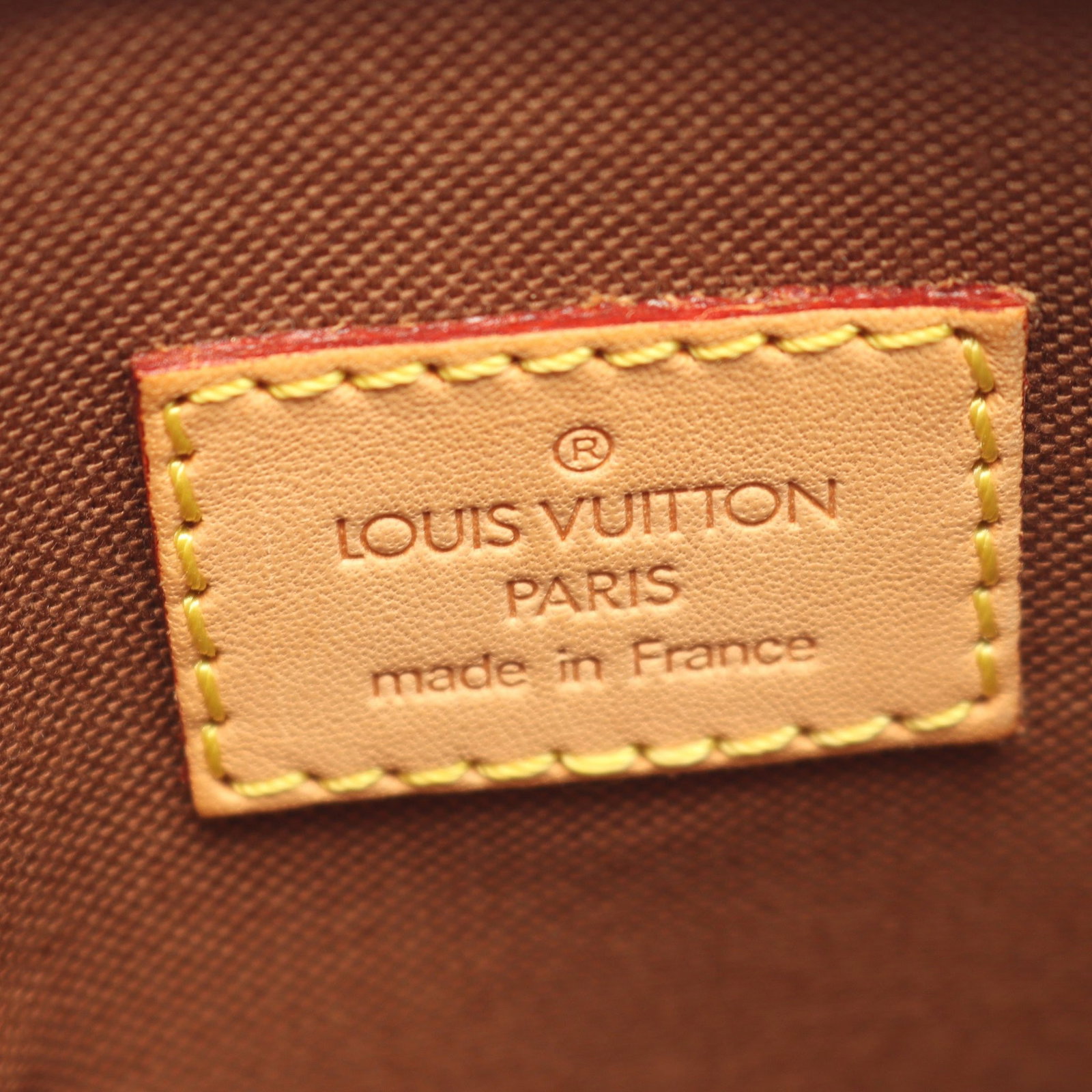 LV Pochette Bosphore Monogram Bag - 4